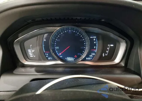 2016 Volvo Xc60 T6 Premier из США, поврежденный, VIN YV449MDK0G2787635